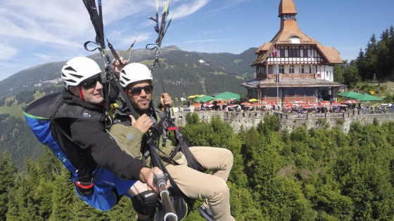 Paragliding-Abenteuer in Interlaken