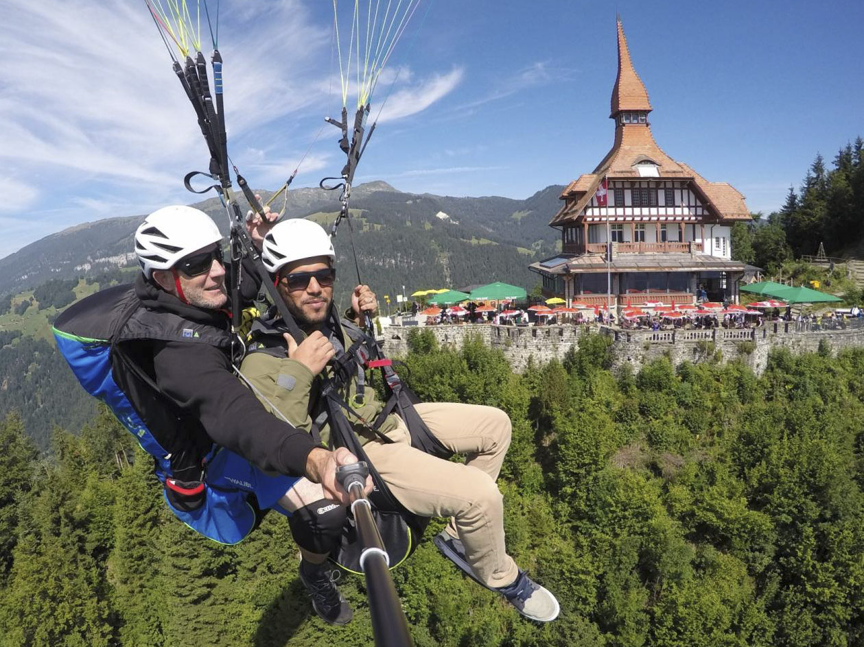 paragliding interlaken adventure