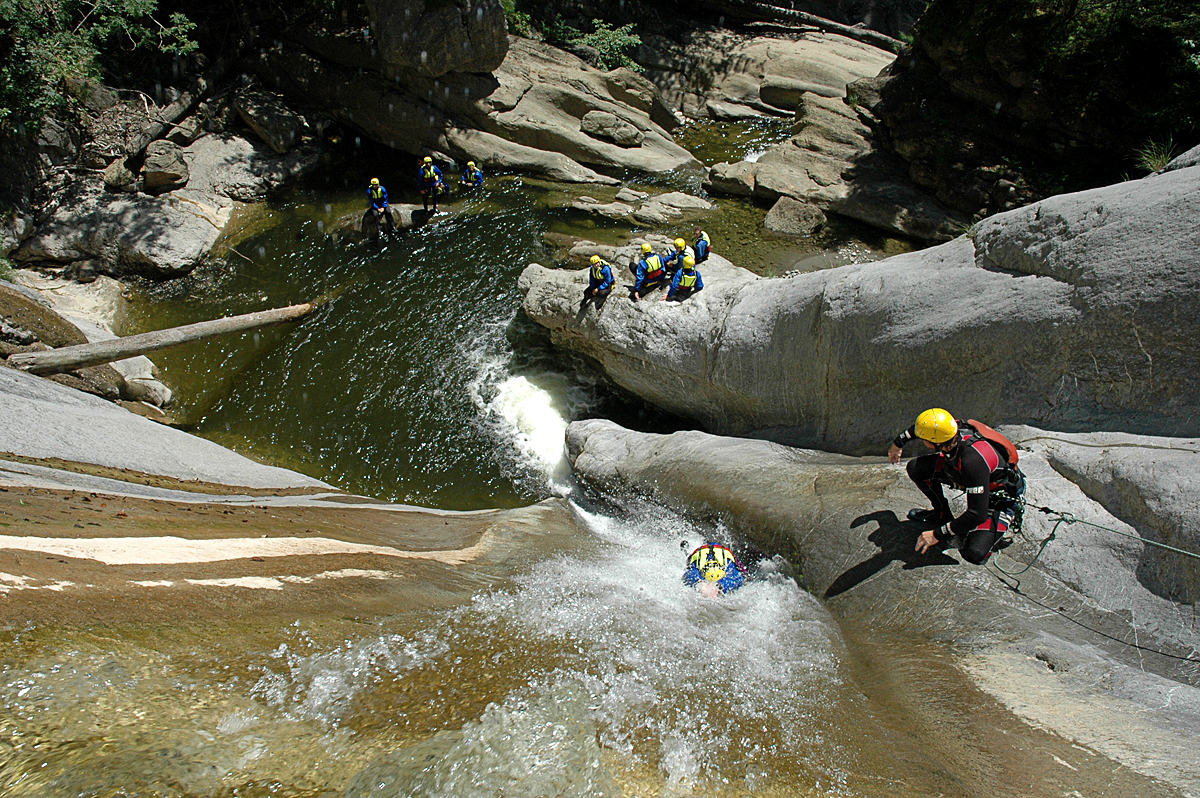 canyoning schliere sliding