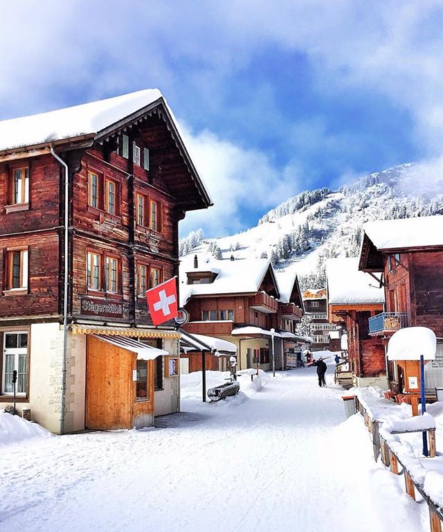 Beautiful Swiss Villages under the snow - Balmers Hostel & Nightclub