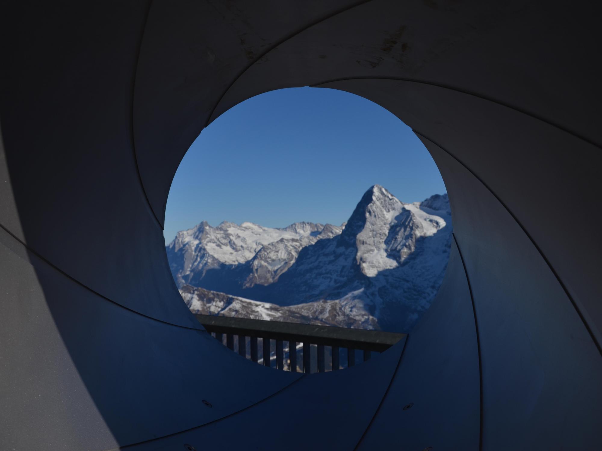 schilthorn_bond