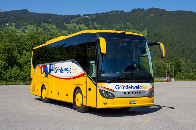 bus ride grindelwald interlaken to zurich airport