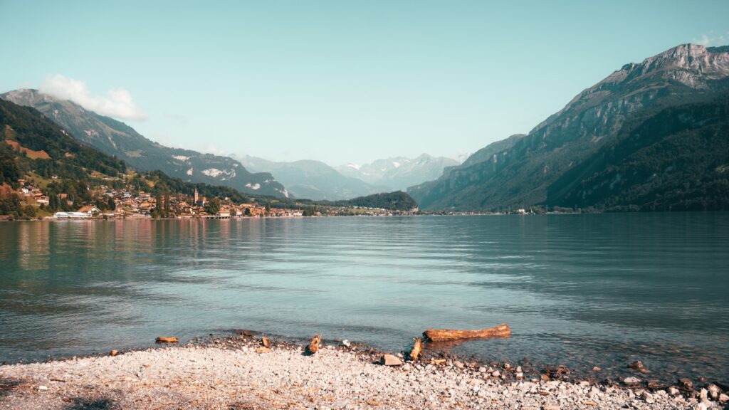 activités gratuites interlaken baignade lac de brienz