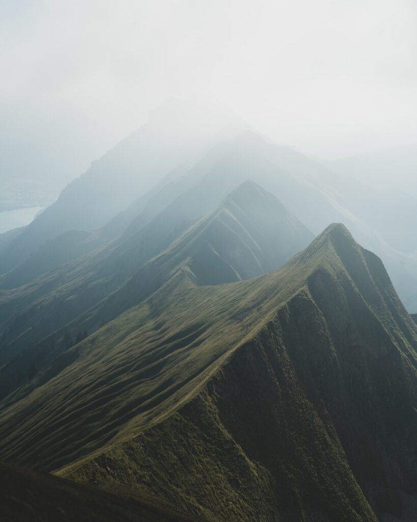 hardergrat hiking switzerland