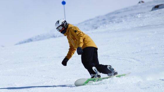 skiing snowboarding interlaken