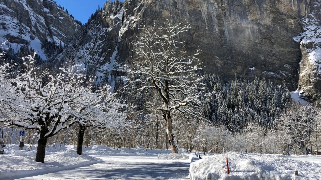 stechelberg winter jungfrau region