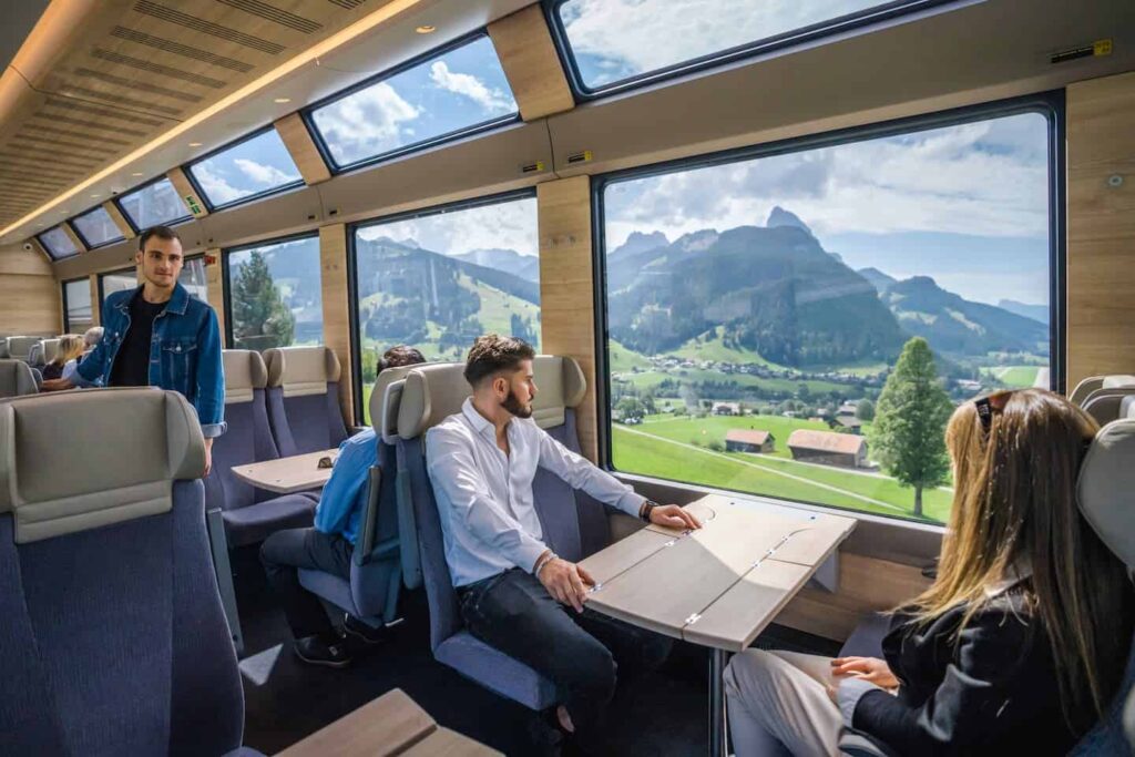 panoramic train goldenpass